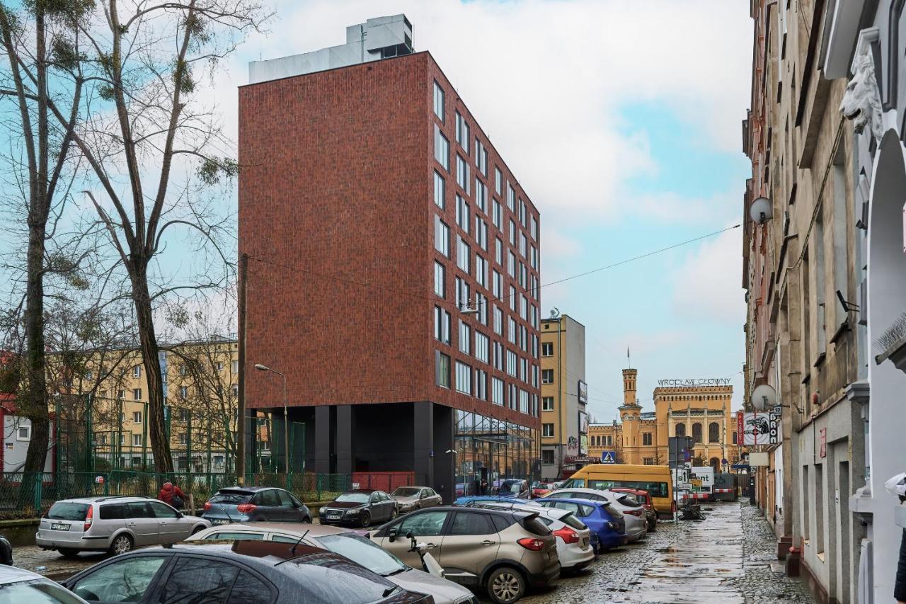 Gwarna Aparthotel City Center Wroclaw By Noclegi Renters Buitenkant foto