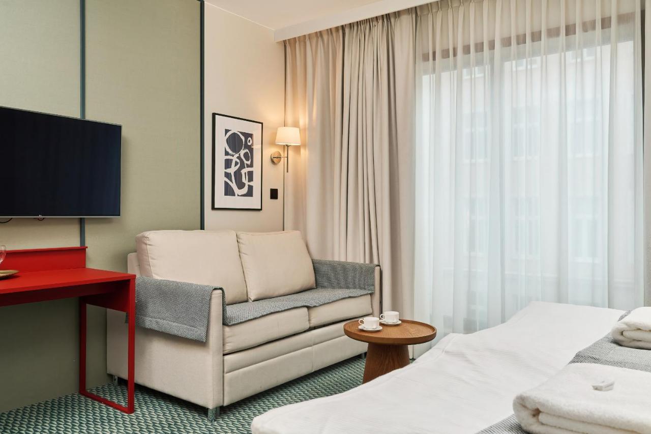 Gwarna Aparthotel City Center Wroclaw By Noclegi Renters Buitenkant foto