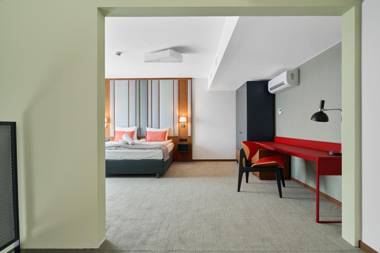 Gwarna Aparthotel City Center Wroclaw By Noclegi Renters Buitenkant foto
