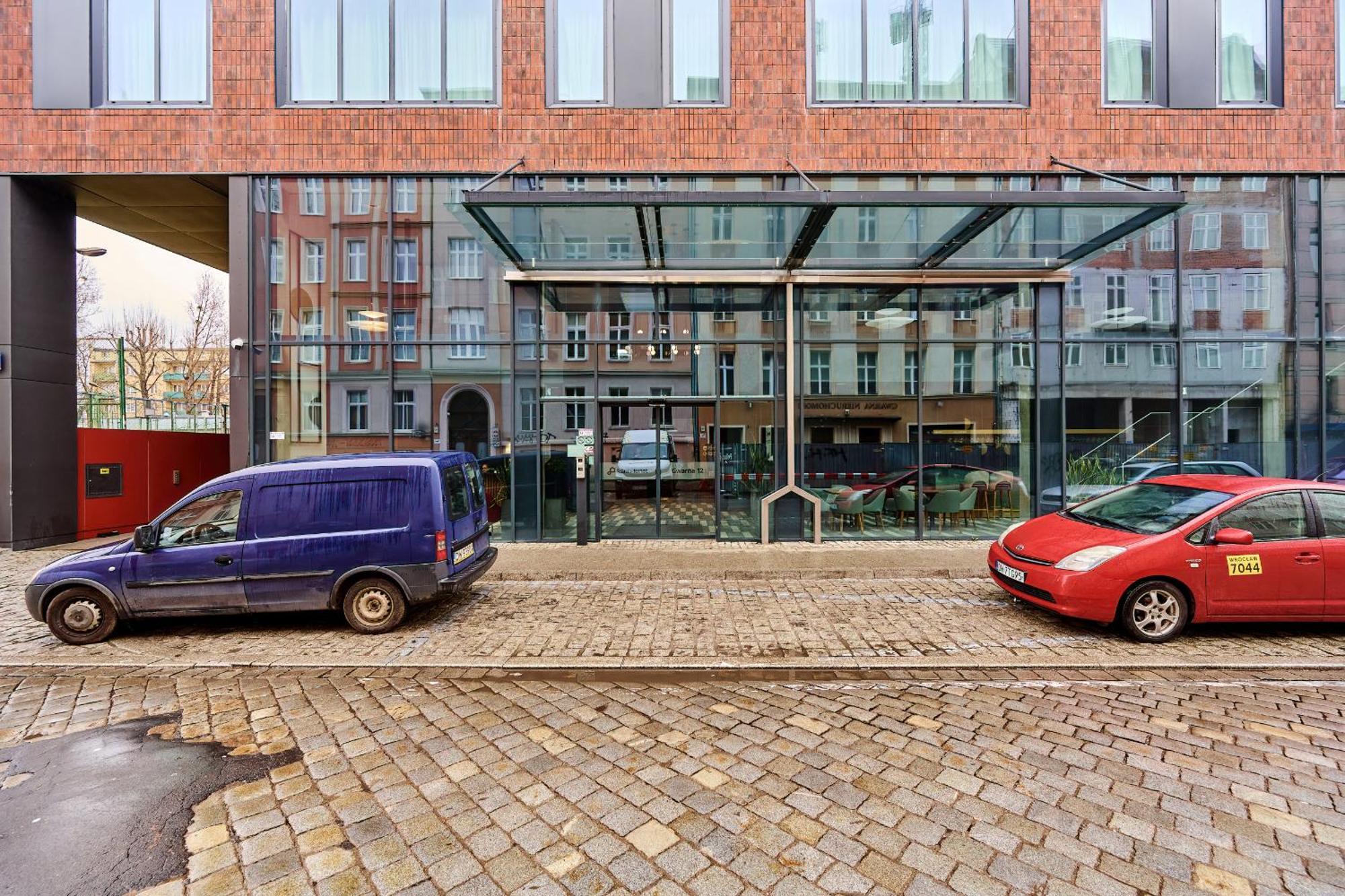 Gwarna Aparthotel City Center Wroclaw By Noclegi Renters Buitenkant foto